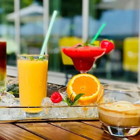 Aerocafe * 帕蒂赞斯克