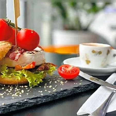 Aerocafe Simony
