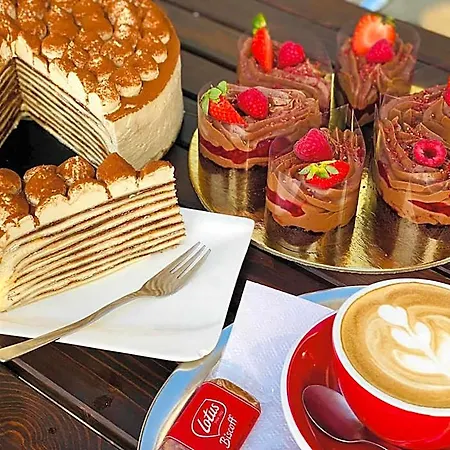 Aerocafe Üdülőközpont *